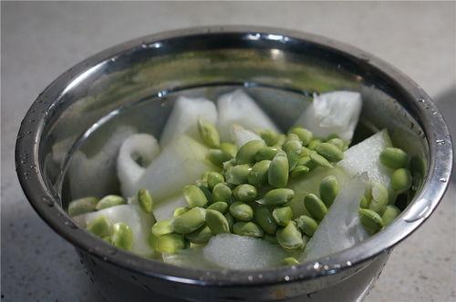 买毛豆吃瓜,夏日美食新体验