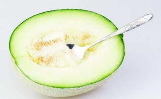 胃病可吃朝吃哈密瓜,朝食哈密瓜的养生之道