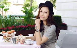 明星躺着吃瓜,轻松享受娱乐圈盛宴