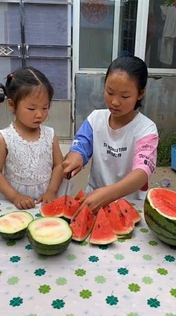奶奶给你切瓜吃,家的味道与时光的记忆