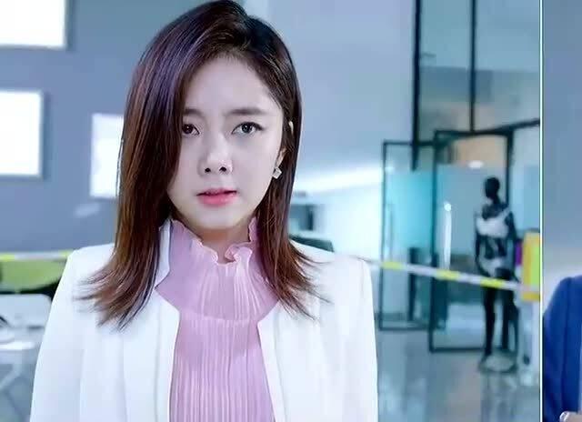 短剧秘书在线吃瓜,揭秘职场八卦风云