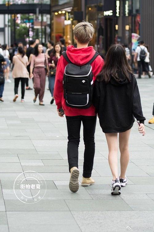 街拍吃瓜图片,揭秘街拍中的吃瓜达人风采